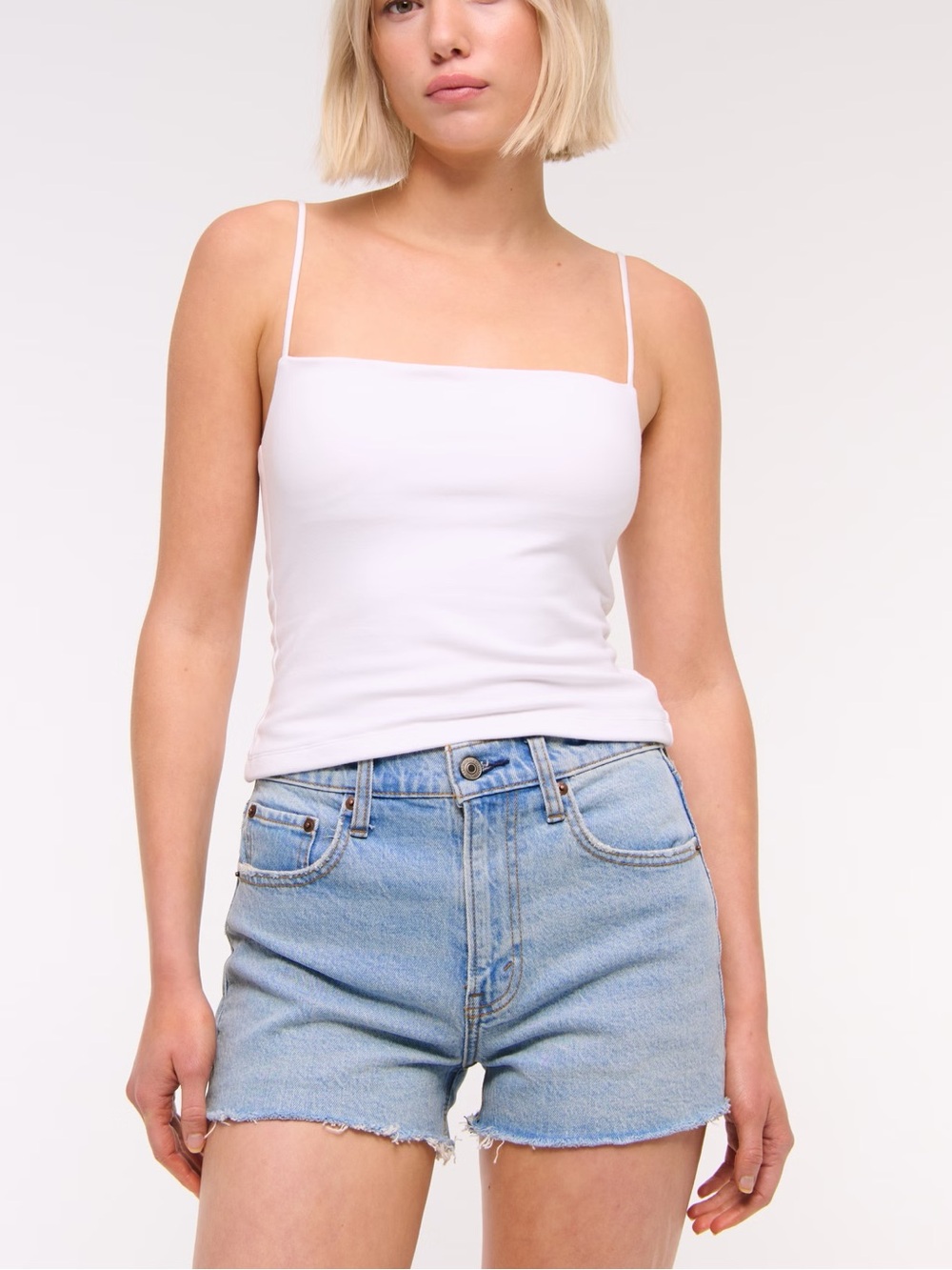 NWT! A&F High Rise Mom Short - Picture 4 of 9